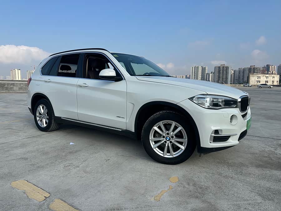 BMW X5 (Imported) 2015 #4 BMW X5 (Imported) 2015 car image #4