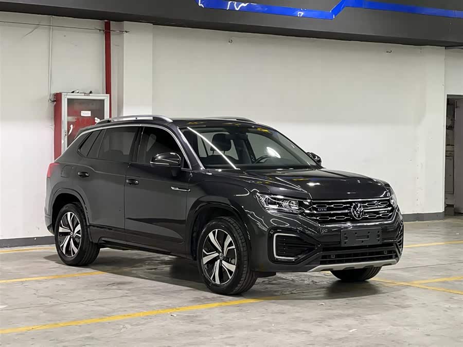 Volkswagen Tayron GTE 2021 #4 Volkswagen Tayron GTE 2021 car image #4