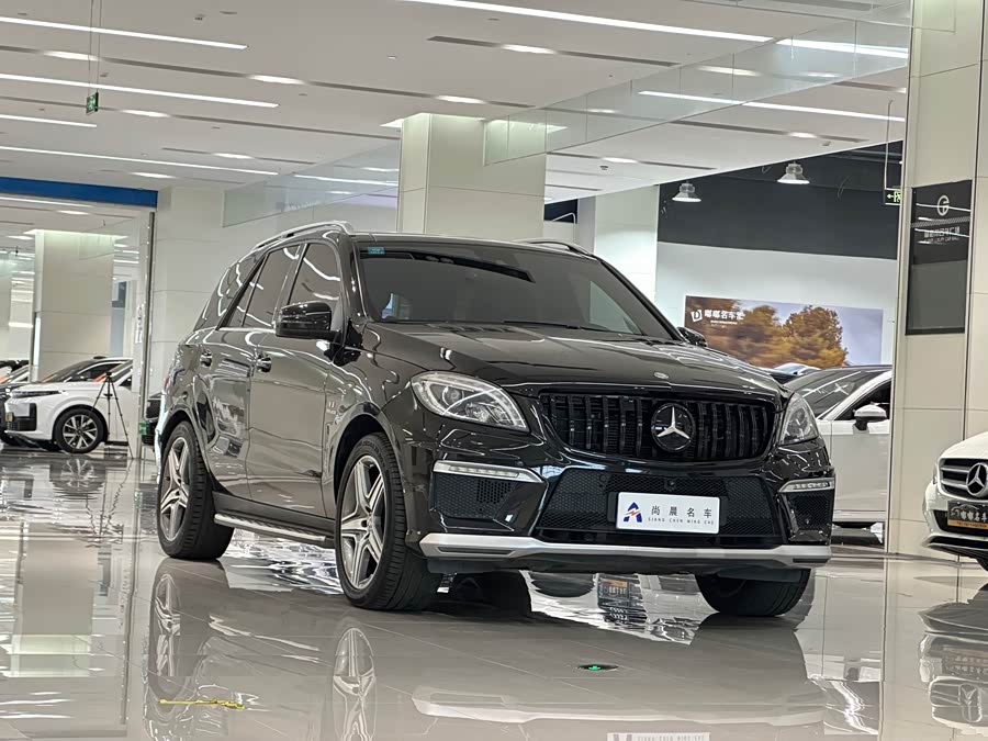 Mercedes-Benz M AMG 2015 image de voiture #4