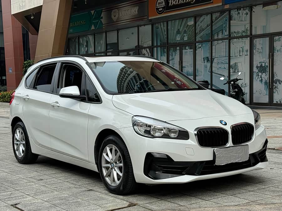 BMW 2 Series Tourer 2019 car image #4