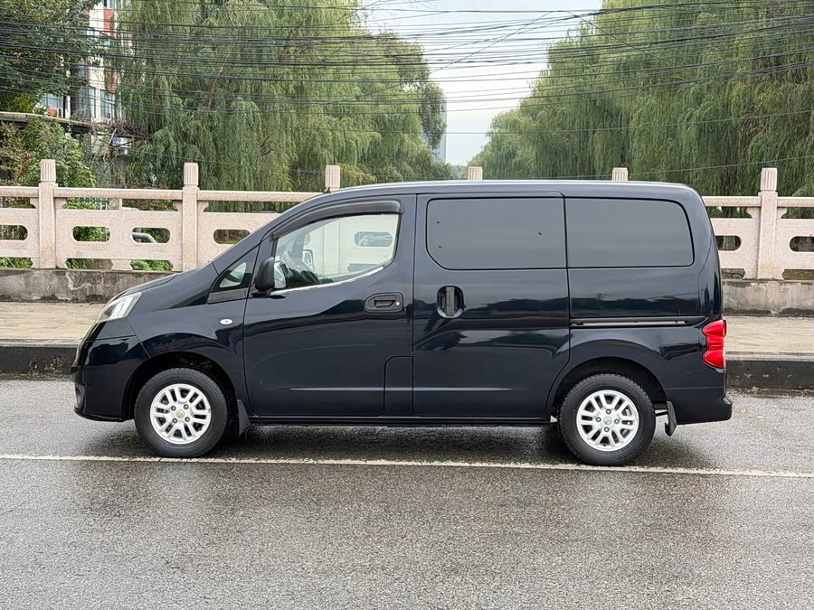 日产 日产NV200 2013 汽车图片 #4