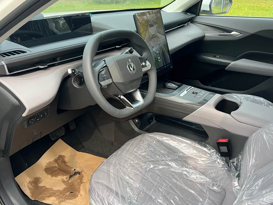 Changan EadoPHEV 2025 car image #4