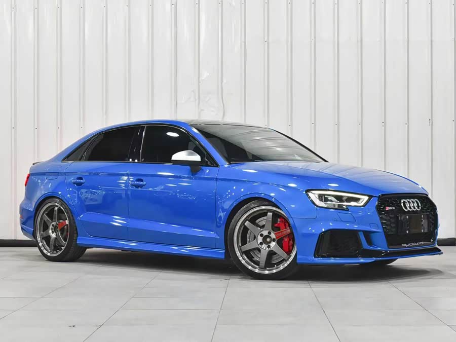 Audi RS 3 2018 car image #4