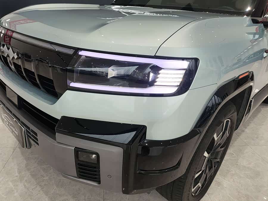 FangChengBao Leopard 8 2025 car image #4