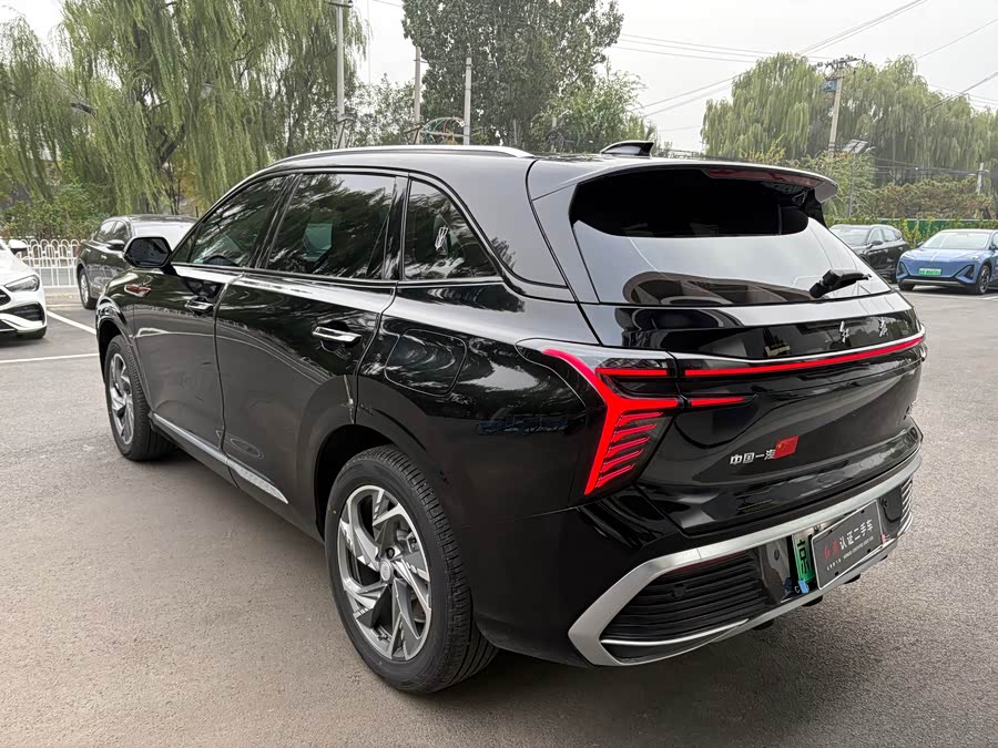 HongQi HS3 PHEV 2024 #4 HongQi HS3 PHEV 2024 car image #4
