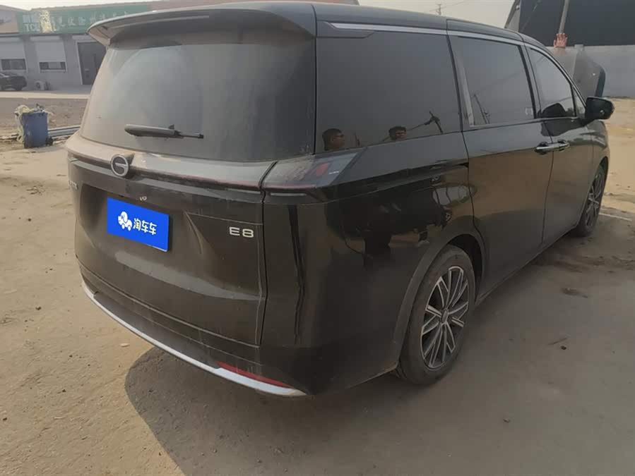 GAC Trumpchi E8 2024 #4 GAC Trumpchi E8 2024 car image #4