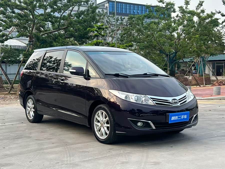 BYD M6 2015 #4 BYD M6 2015 car image #4