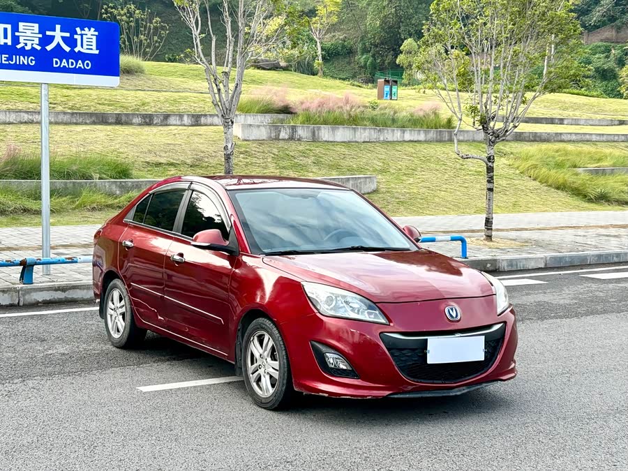 Changan Alsvin V5 2014 car image #4