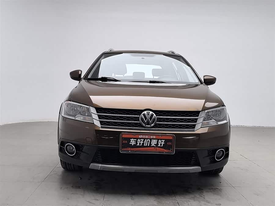 Volkswagen Cross Lavida 2014 immagine di auto #4