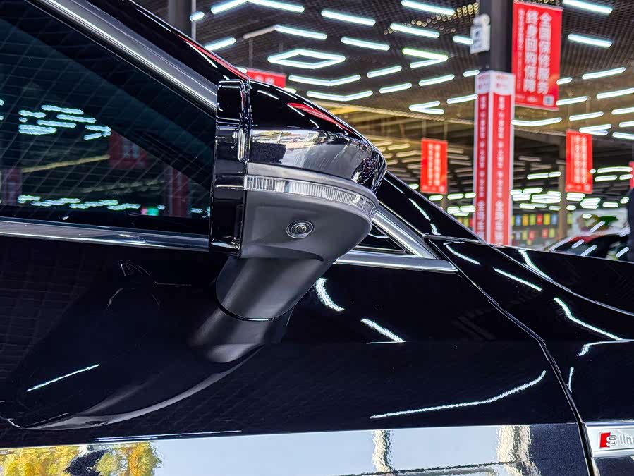 Audi A7L 2025 car image #4