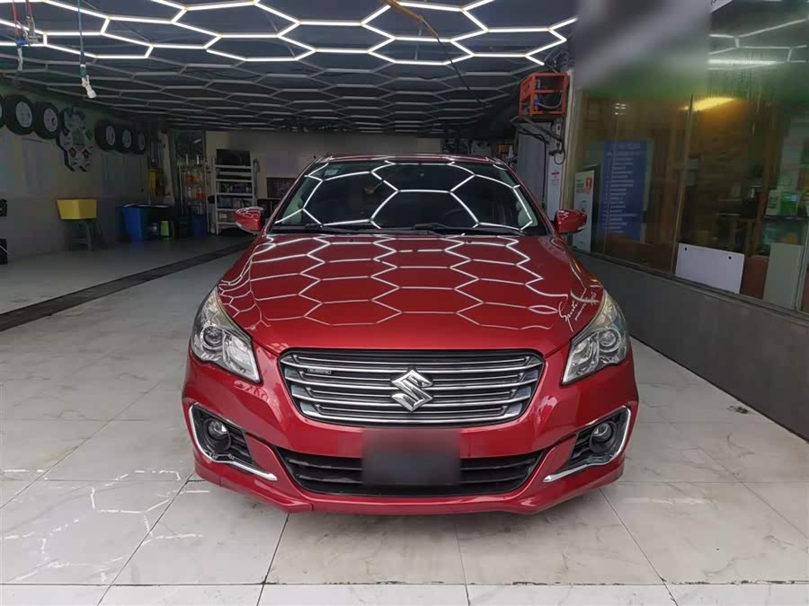 Suzuki Ciaz 2014 изображение автомобиля #4