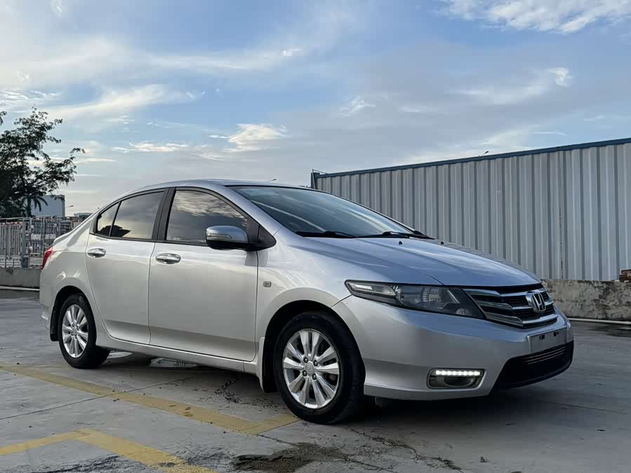 Honda City Classic 2013 car image #4