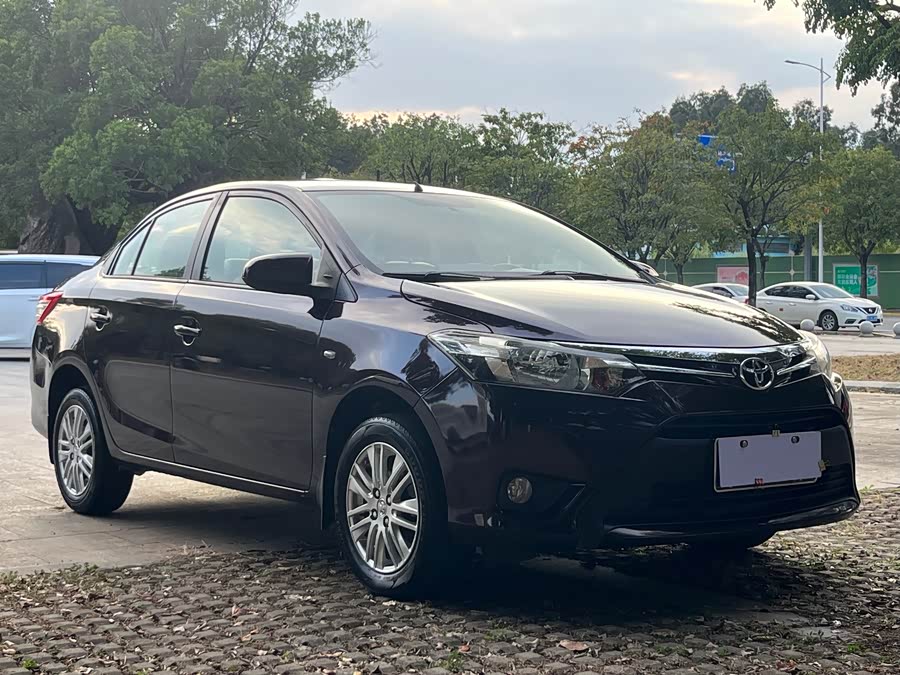 Vios 2015 car image #4