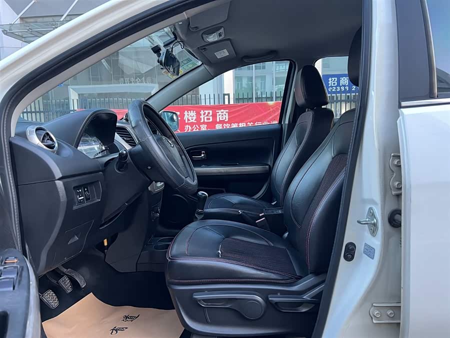 Great Wall M4 2013 car image #4