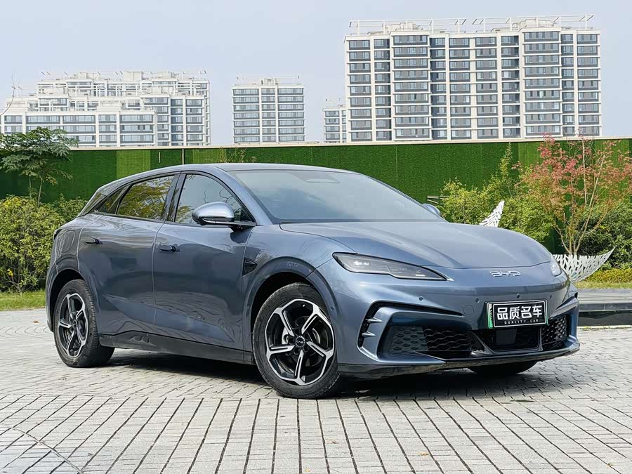 BYD Seal 06GT 2025 car image #4