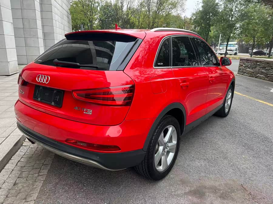 Audi Q3 (Imported) 2014 car image #4