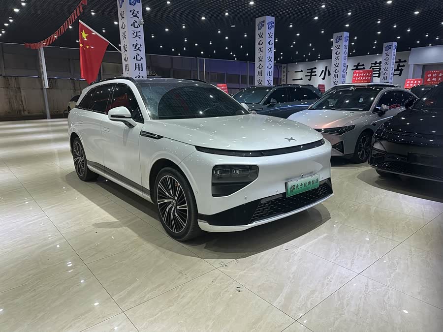 Xpeng G9 2023 #4 Xpeng G9 2023 immagine di auto #4