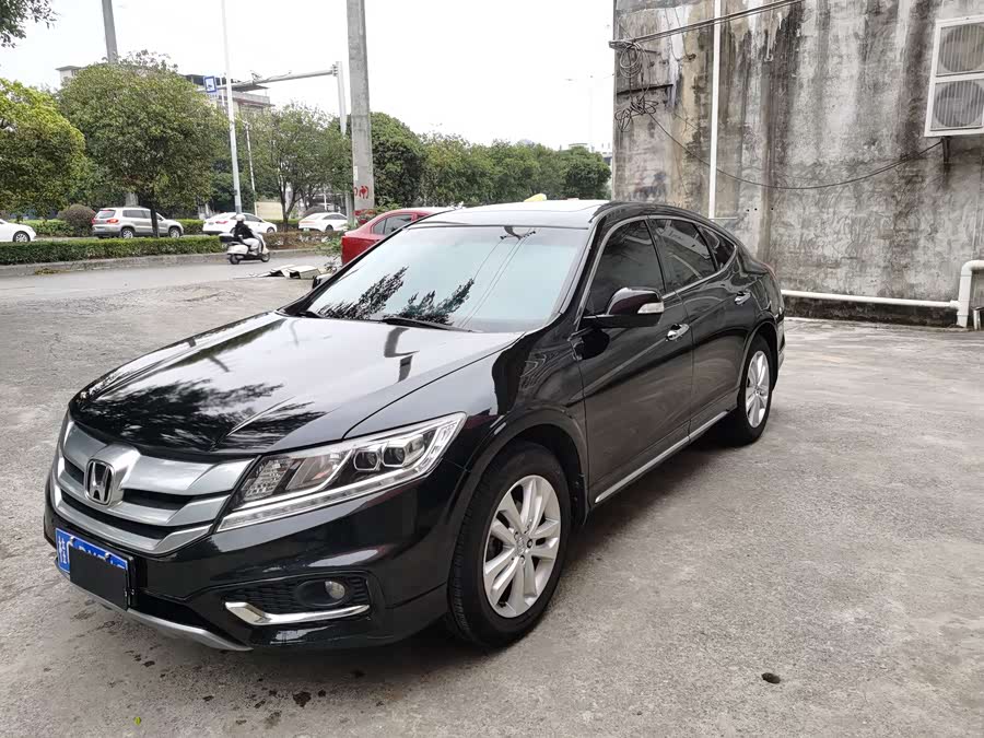 Honda CROSSTOUR 2015 #4 Honda CROSSTOUR 2015 изображение автомобиля #4