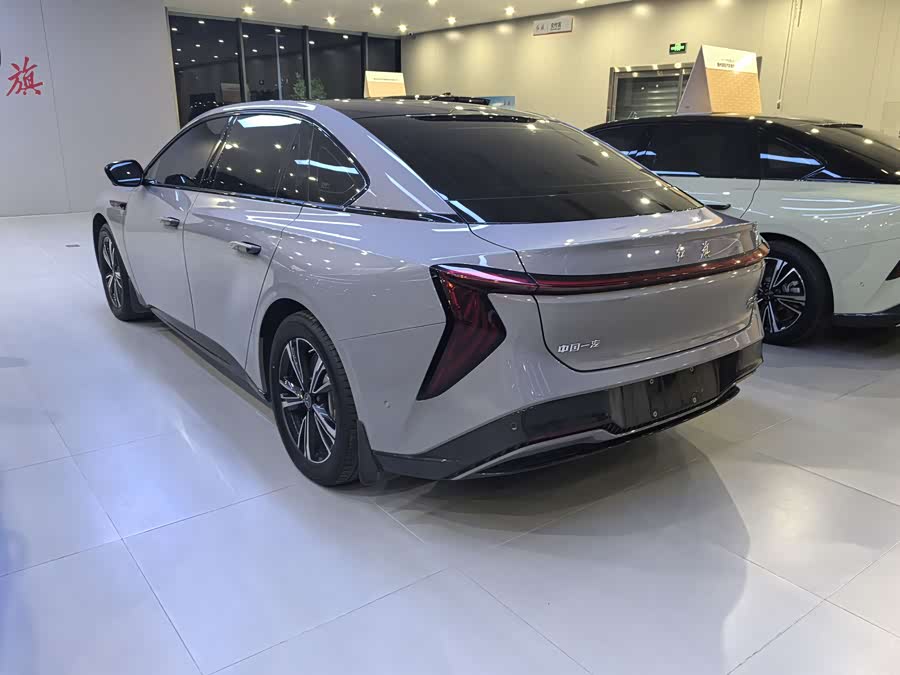 HongQi EH7 2024 car image #4