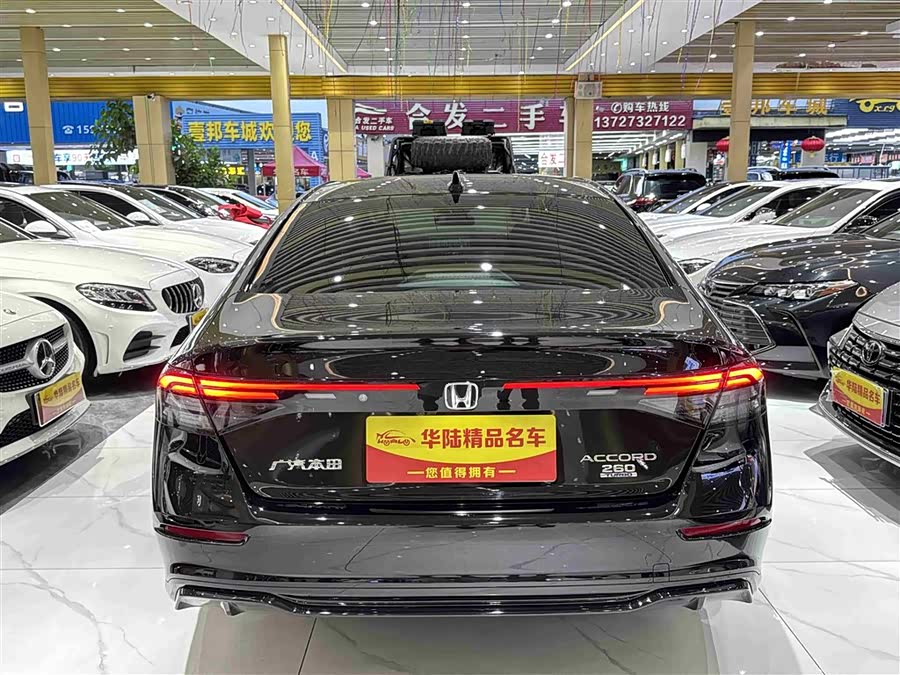 Honda Accord 2025 car image #4