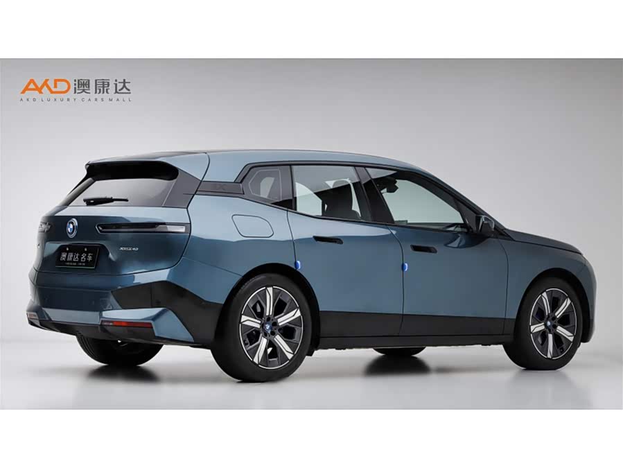 BMW iX 2023 car image #4