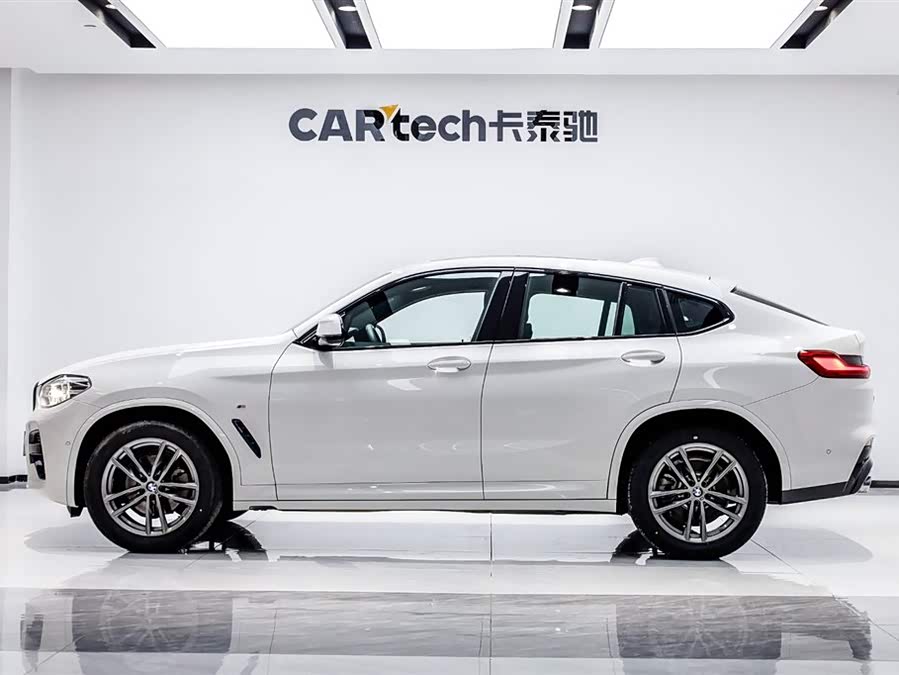 BMW X4 2020 immagine di auto #4