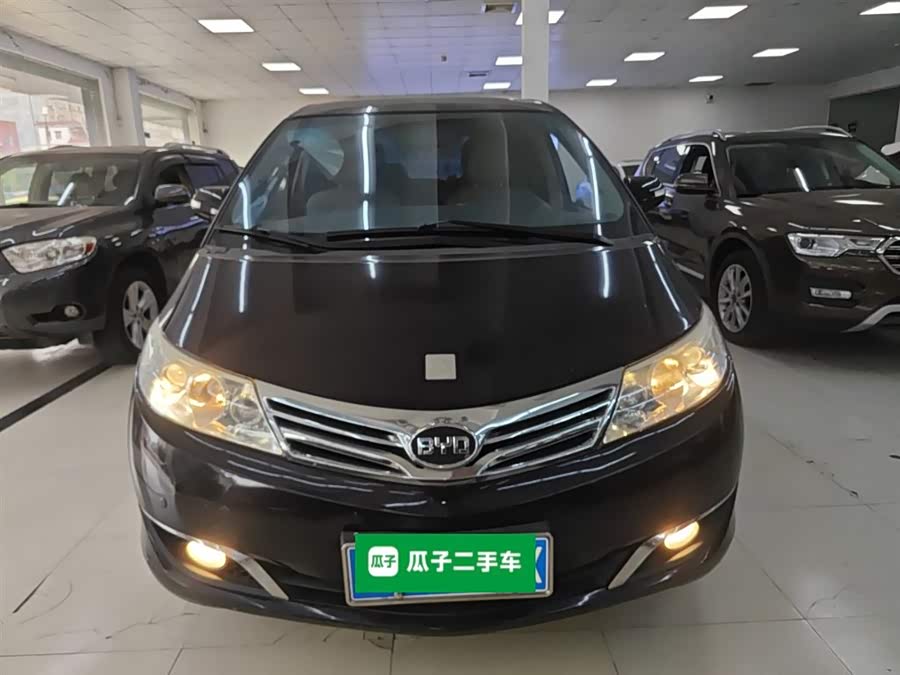 BYD M6 2015 car image #4