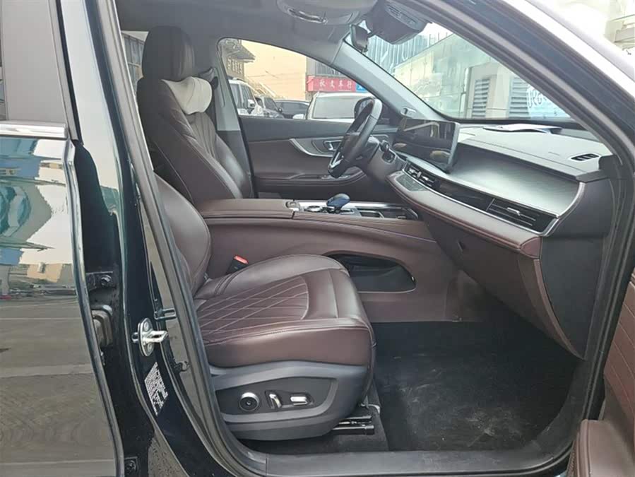 Chery Tiggo 8 PRO New Energy 2023 car image #4