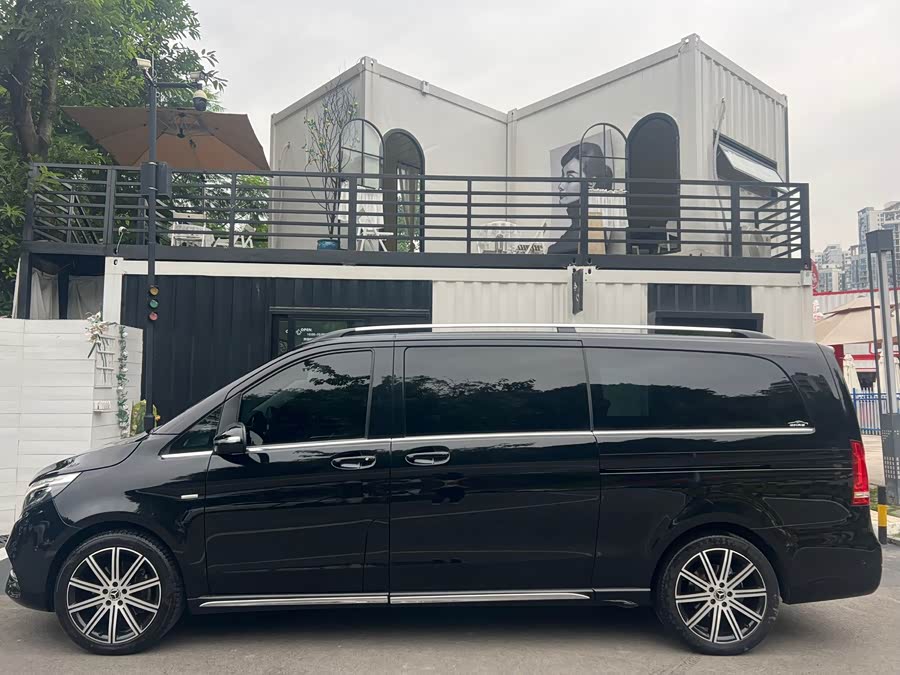 Mercedes-Benz V Class 2022 #4 Mercedes-Benz V Class 2022 car image #4