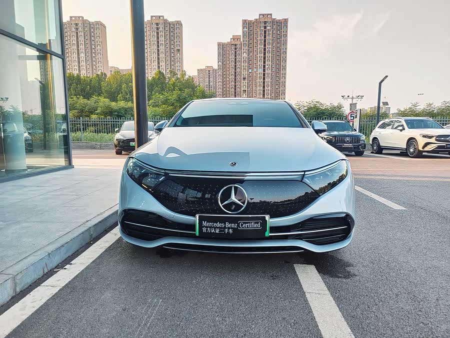 Mercedes-Benz EQS Class 2022 car image #4