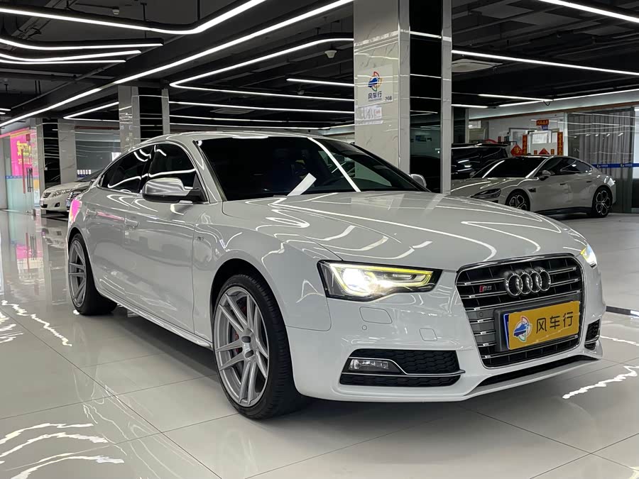 Audi S5 2014 car image #4