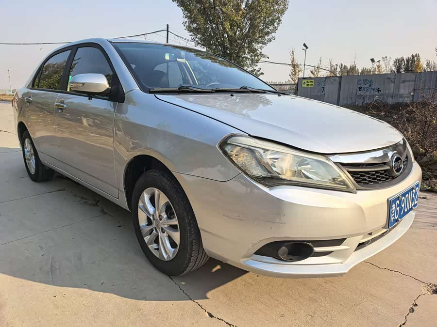 BYD F3 2017 car image #4