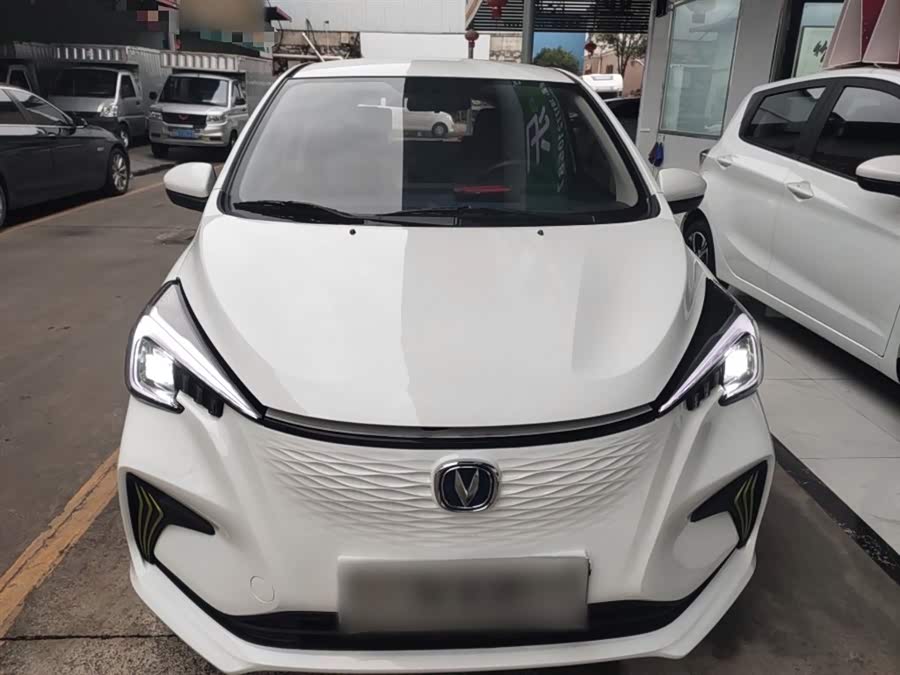 Changan BenBen E-Star 2023 car image #4