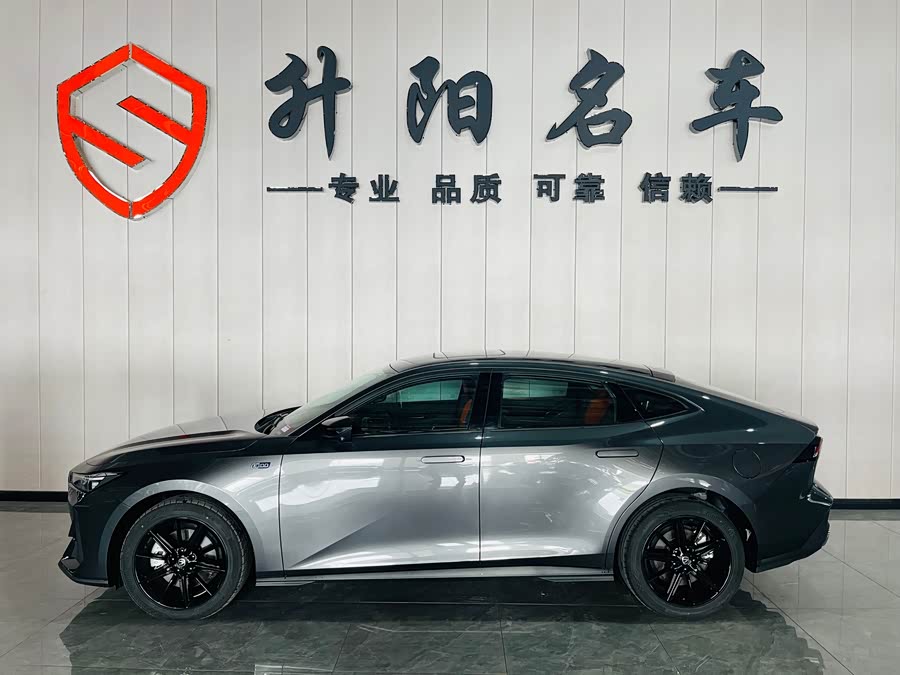 Changan UNI-V iDD 2024 #4 Changan UNI-V iDD 2024 car image #4