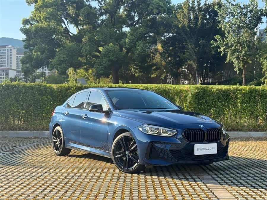 BMW 1 Series 2023 #4 BMW 1 Series 2023 car image #4