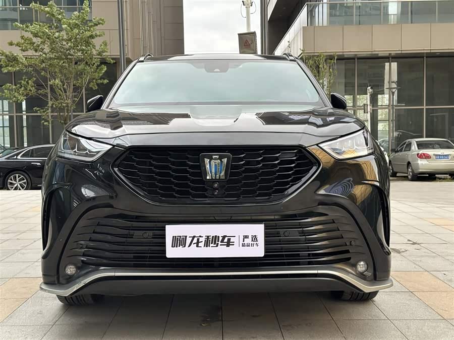 Toyota Crown Kluger 2022 car image #4