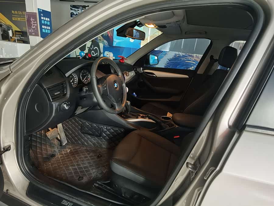 BMW X1 (Imported) 2012 car image #4