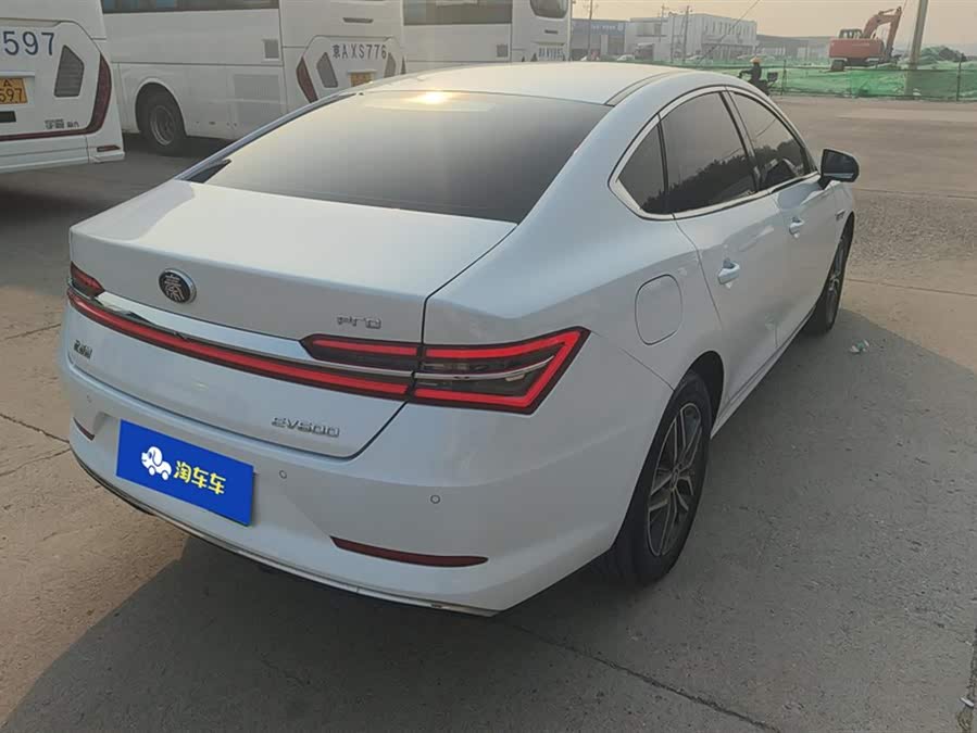 BYD Qin Pro New Energy 2019 #4 BYD Qin Pro New Energy 2019 car image #4