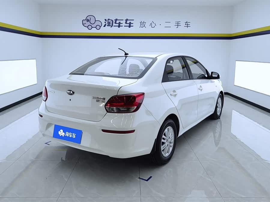 起亚 焕驰 2018 汽车图片 #4