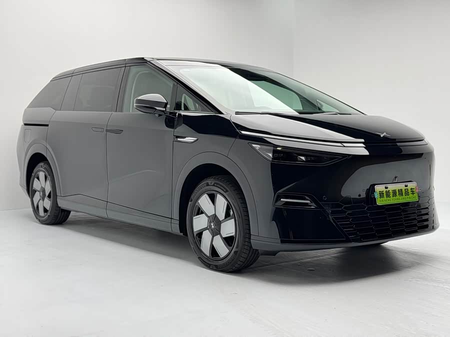 Xpeng X9 2025 imagem de carro #4