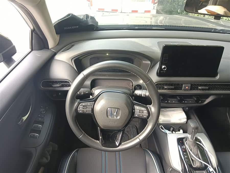 Honda HR-V 2024 car image #4