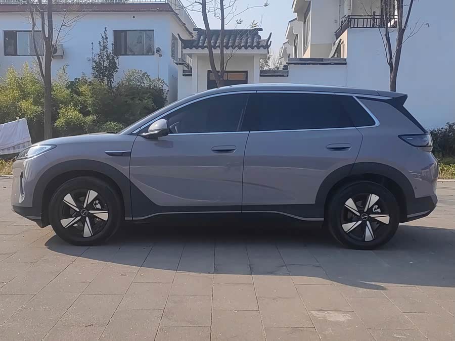 BYD Sea Lion 05 EV 2025 car image #4