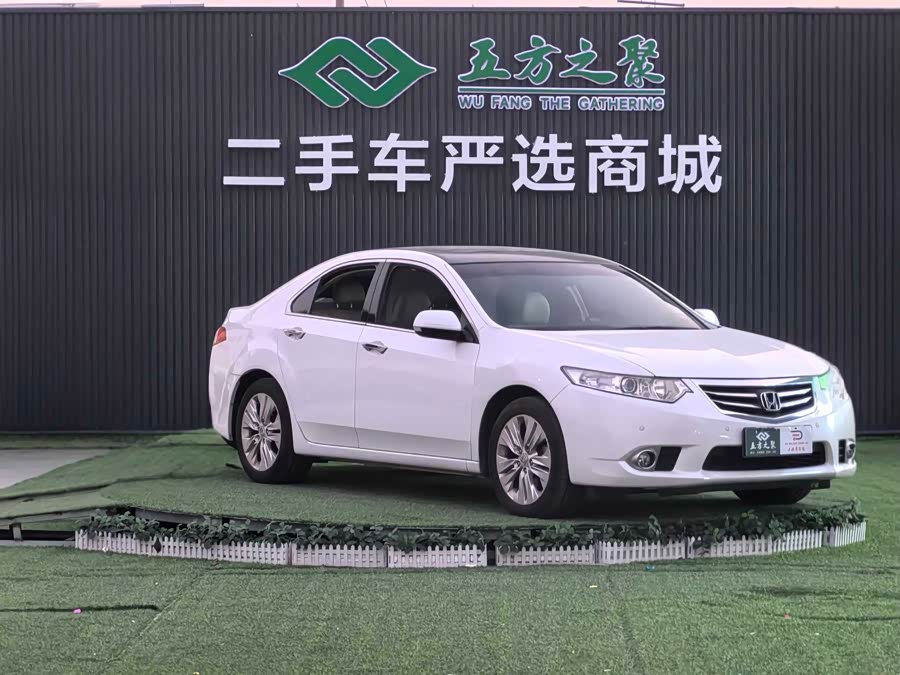 Honda Spirior 2014 صورة سيارة #4