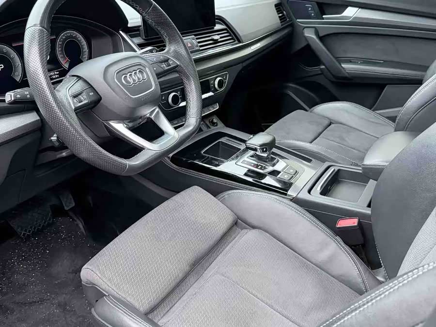 Audi Q5L Sportback 2022 car image #4