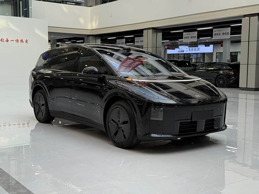 Li i8 2025 изображение автомобиля #4