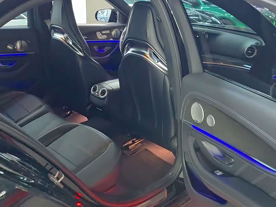 Mercedes-Benz E AMG 2021 immagine di auto #4