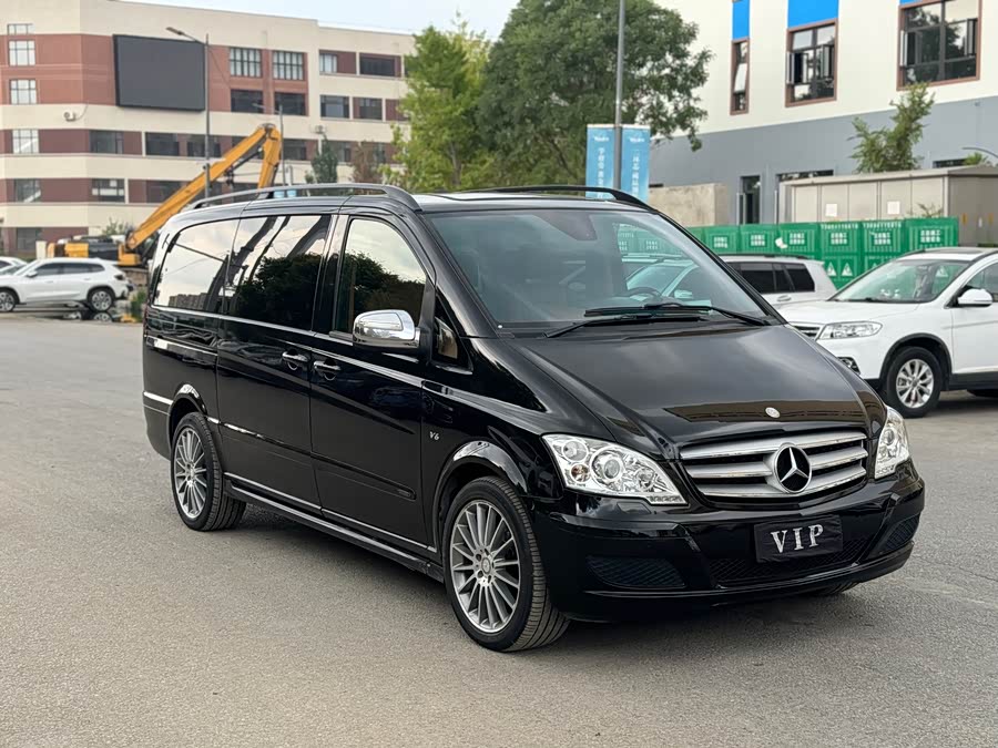 Mercedes-Benz Viano (Imported) 2012 immagine di auto #4