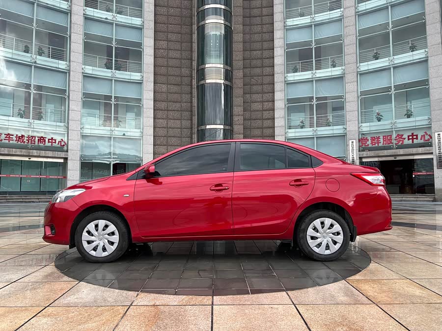 Toyota Vios 2015 immagine di auto #4