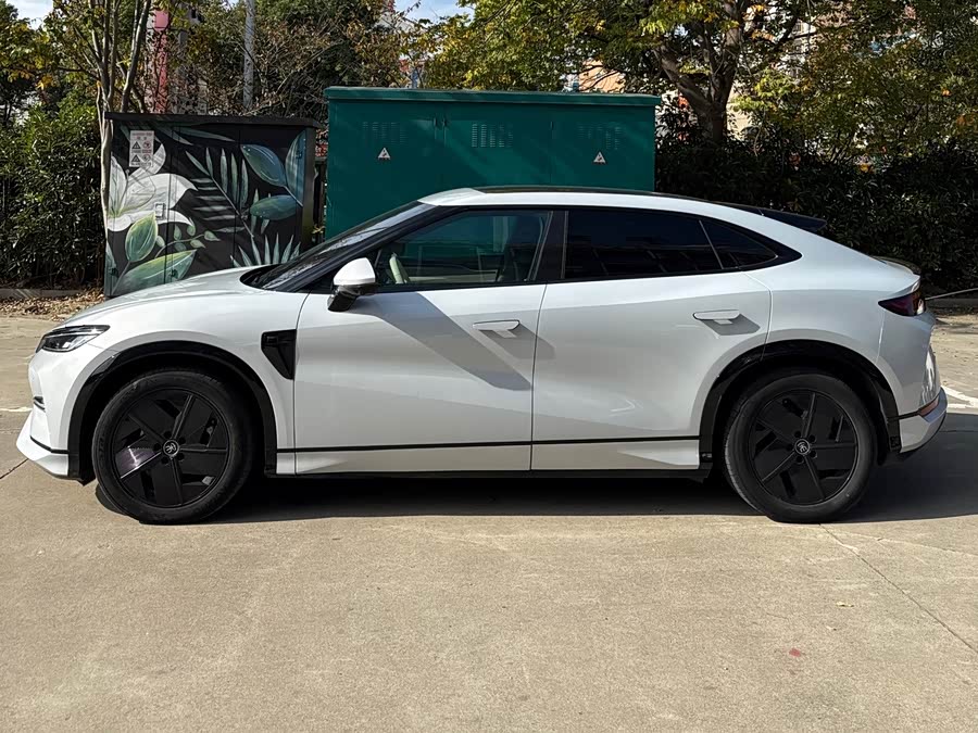 BYD SongL EV 2024 car image #4