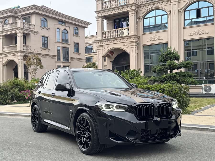 BMW X3 M 2022 صورة سيارة #4